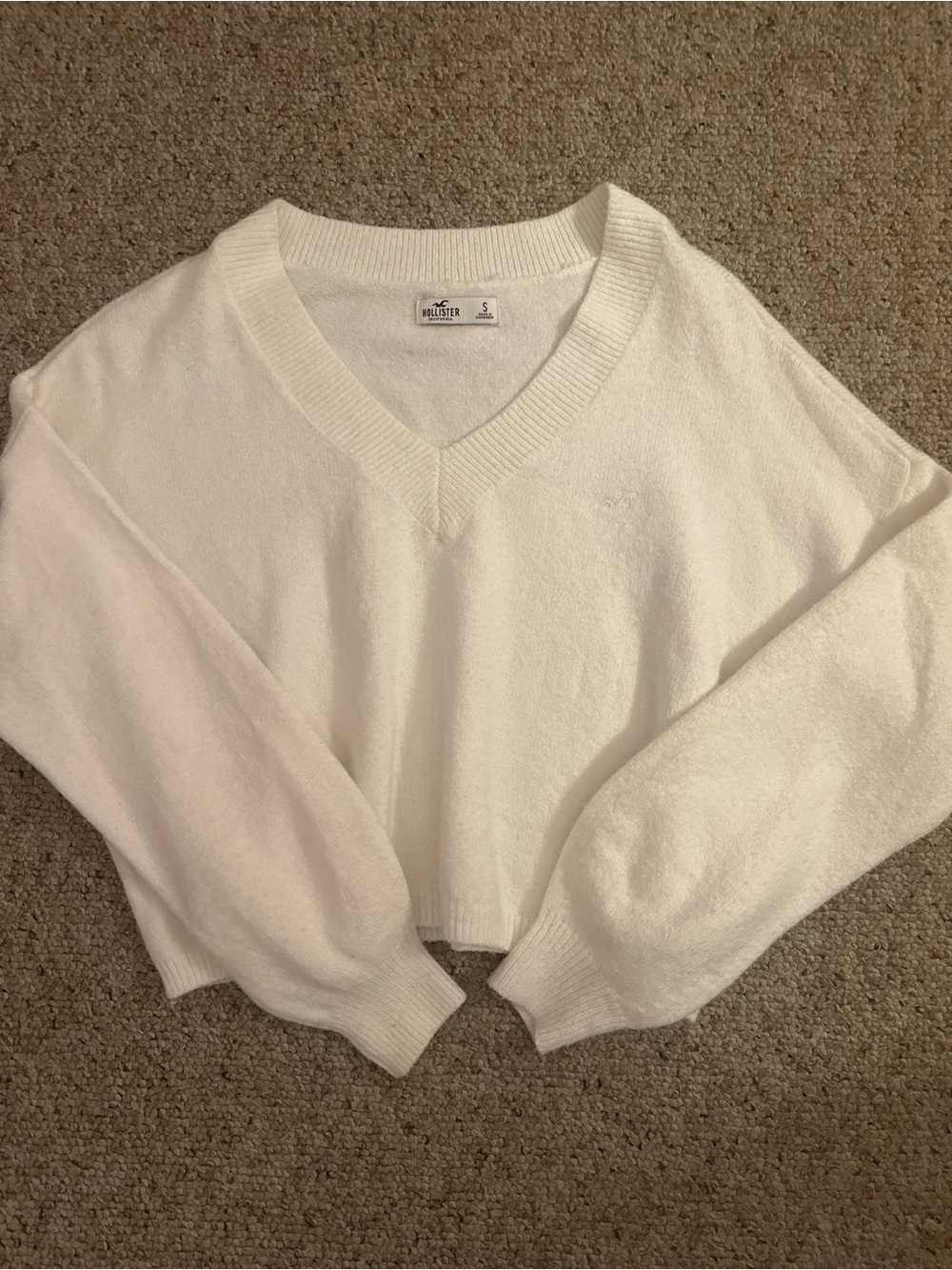 Hollister V neck sweater